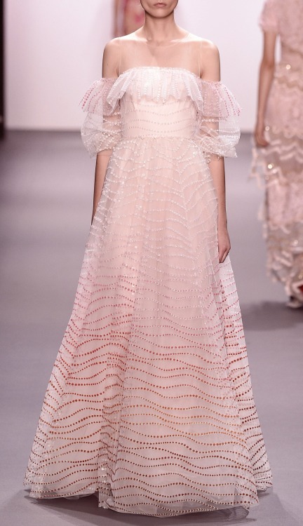 skaodi: Jenny Packham Spring 2017. New York Fashion Week. 