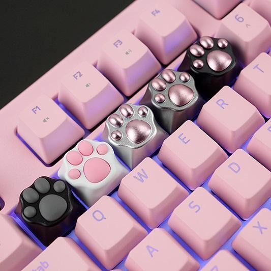 optionalxlife:
“ Kawaii Cat Paw Keyboard Cap
”