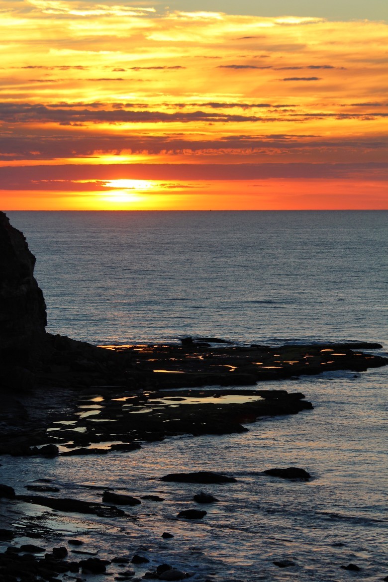 outdoormagic:  (via Headland Sunrise by Luke Thompson / 500px) 