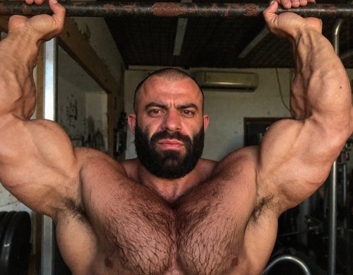 Stephan Badrozic: Definition Of Alpha Muscle Dad. 😍💪🍆💦💦💦🤤😈