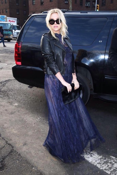 imnotjailbait:  Kesha still slaying at Fashion Week