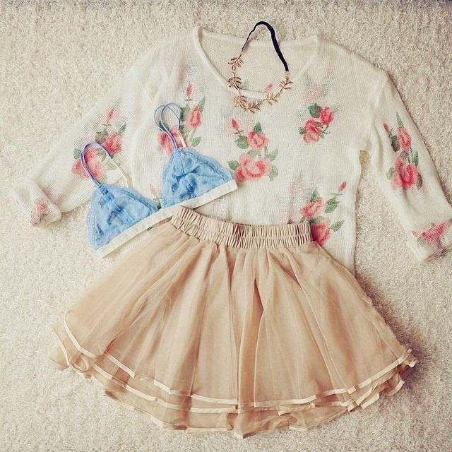 eclecticpandas:apricot skirtmore pretty skirts &lt;3