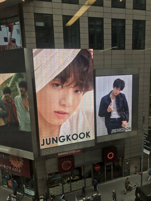 jjk&ndash;pjm: 180519 BTS AT THE TIMES SQUARE’S BILLBOARDS @sweetmintyoongi