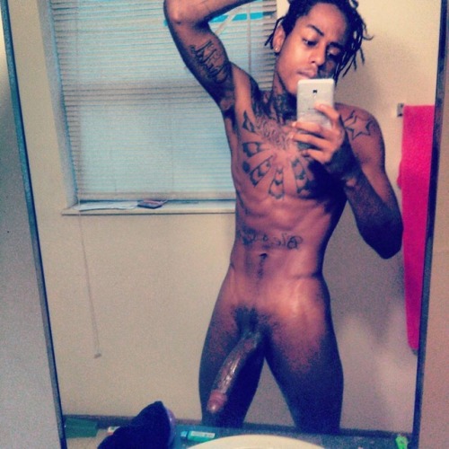 ultra-loveblackmen:  You want my dick to pound you like this?