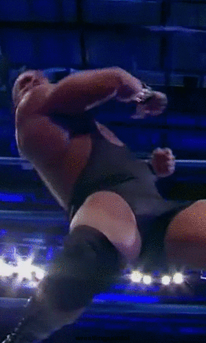ballbustingx: Wanna kick that