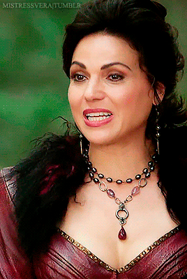Lana Parrilla| Costume Appreciation: 15/