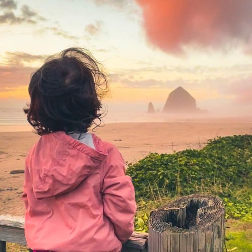 Weekend getaway with lil bossy pants. #cannonbeach #toddlerlife #toddlersofinstagram #oregon #oregon