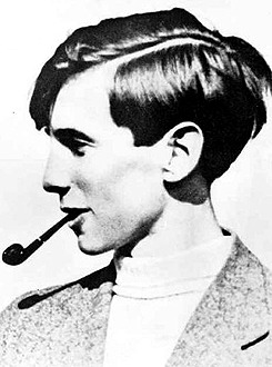 unhistorical:  February 22, 1943: Members of the White Rose are executed. The White