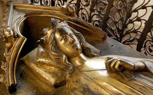 Eleanor of Castile’s tomb in Westminster Abbey by William Torell or Torel, 1291-93