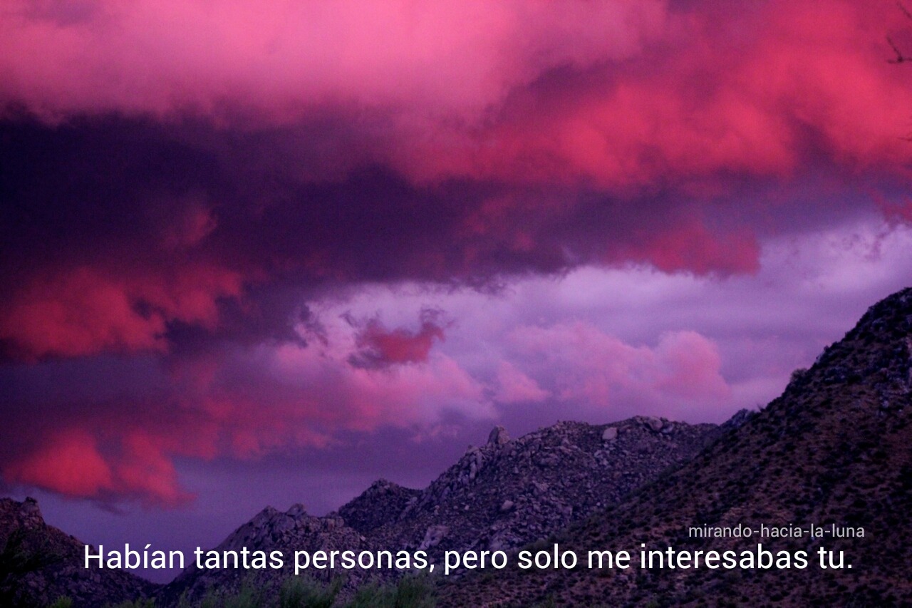 dos-aliens-enamorados:  Interesas*♡ con el único que quiero estar en mi vida♡
