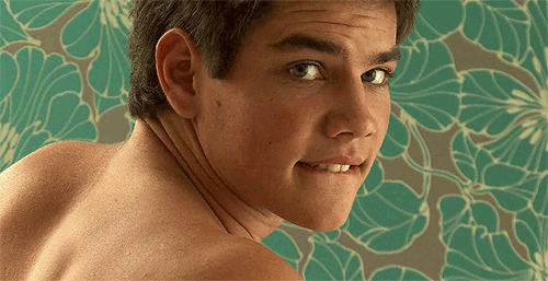 jockdays:  pvssoir:  cumversatile:  cute but naughty Adam Archuleta … more hot