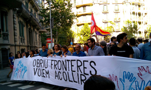 A few pictures from yesterday’s demonstration in Barcelona, with the motto “Obriu fronteres, volem a