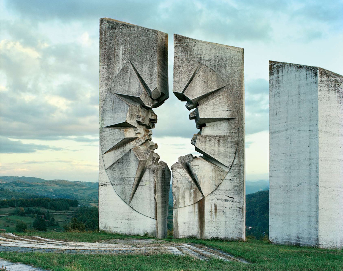 gameraboy:Abandoned Yugoslavian MonumentsOh wow! @_@ They look like something from