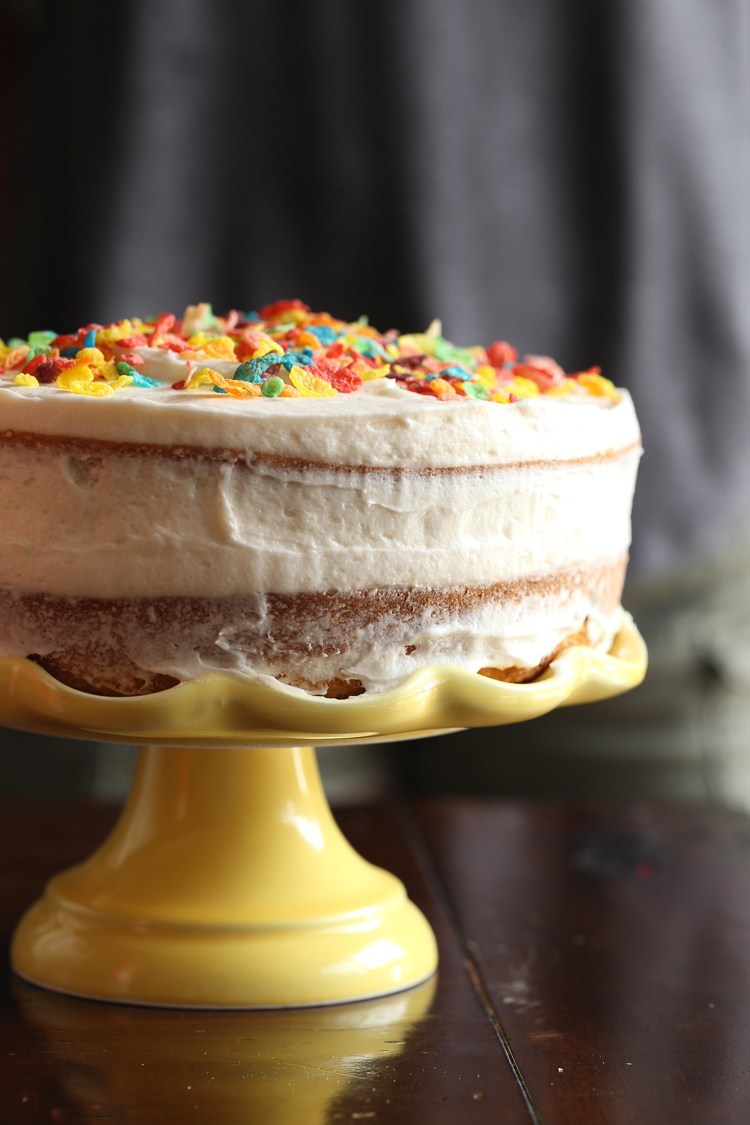 sweetoothgirl:    CEREAL MILK FROSTING  