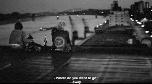 mygloomysunday:  x sur We Heart It.