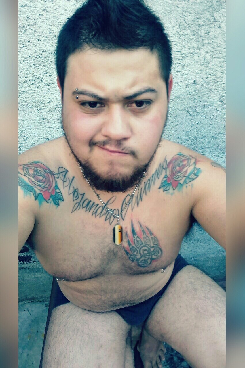iisaiidaleess24:  #Tardes #BuenasLasTengan #Chubby #Oso #Cachorro #Hot #Bear #Growl