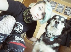 anartchism:  Made cute selfies with my dog