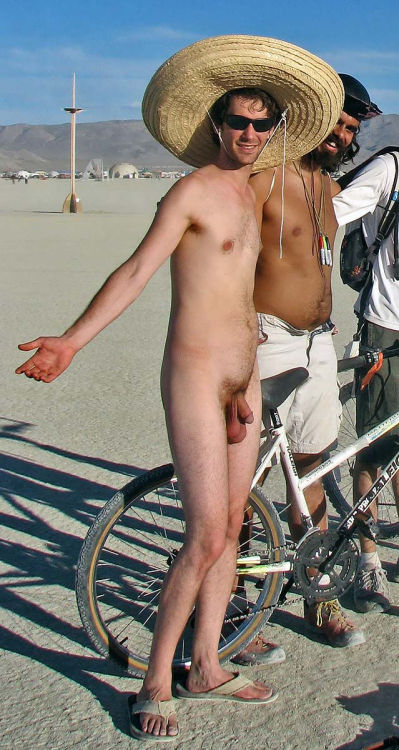 punud:  Public nudity pix with more than adult photos