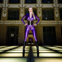 marcustphotography:  Honeyhair @honeyhair_model posing in Berlin wearing latex by Rubber Eva (rubberevashop.com) shined with Vivishine @vivishine.company and boots by ExtraBoty (extraboty.cz)  See more photos from this shoot at my Facebook page “MarcusT