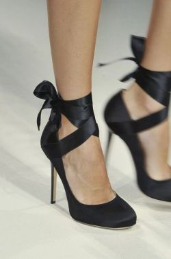 Womenshoesdaily:  Bows ♥ 