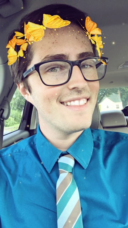 zftw: I started a new job today and thx to this filter I did it w a butterfly crown