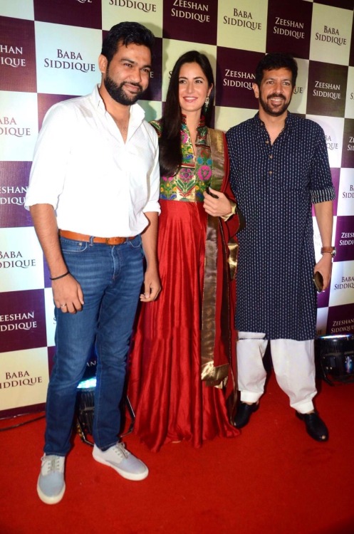 Katrina Kaif with good friends Kabir Khan and Ali Abbas Zafar at Baba Siddique’s Iftaar Party. (Than