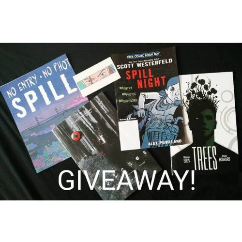 GRAPHIC NOVEL GIVEAWAY! Hey guys! So I&rsquo;ve been enjoying comic books recently and decided t