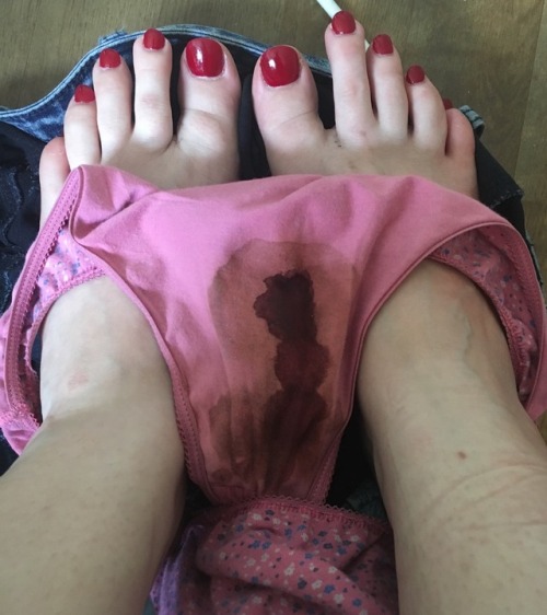 hear-her-purr-hear-my-roar: I didn’t think I was bleeding yet