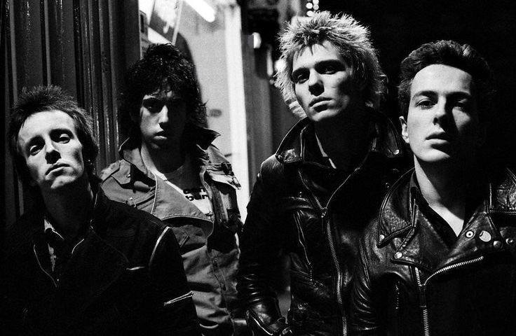 heresjohnnyinmymind:The Clash