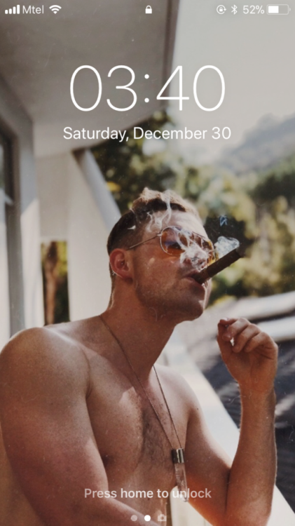 shippingcouples: Which one should be on my lock screen?