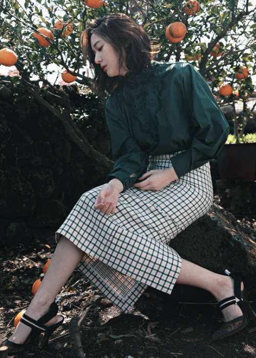 soojng: Krystal Jung for ‘L’Officiel Italia’