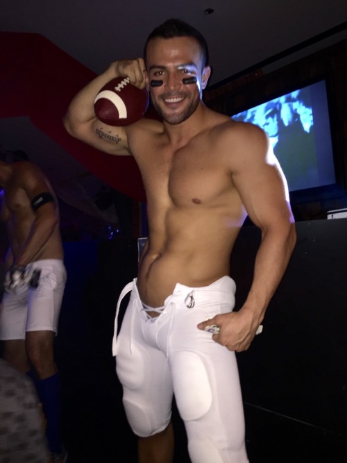 Simply Hot Guys