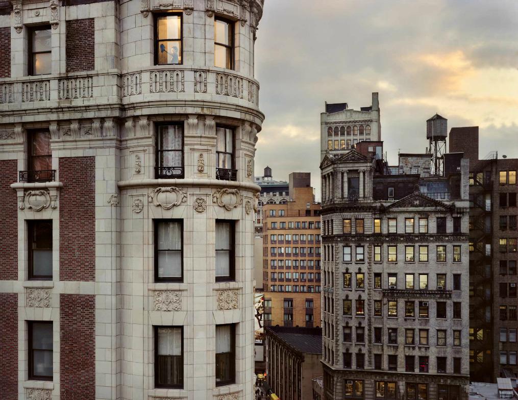  Gail Albert Halaban - Out My Window 