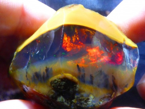 Phantom Welo Crystal Opal- Ethiopia