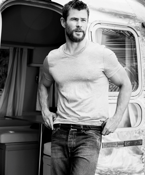 wesleygasm:  Chris Hemsworthby   Doug Inglish   | GQ Australia 