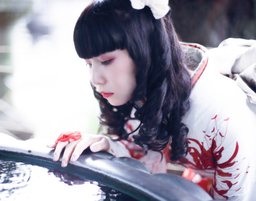 Luscious higabana (spider lily) furisode, photoshoots made by Eninaru