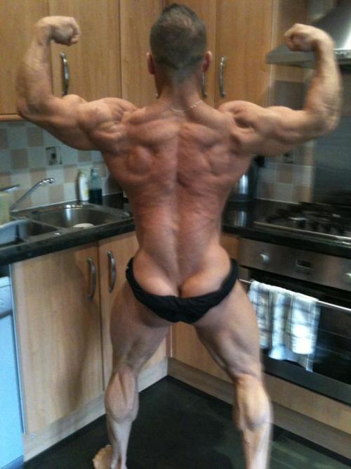 slickpenguin:  Mitch Gosling 