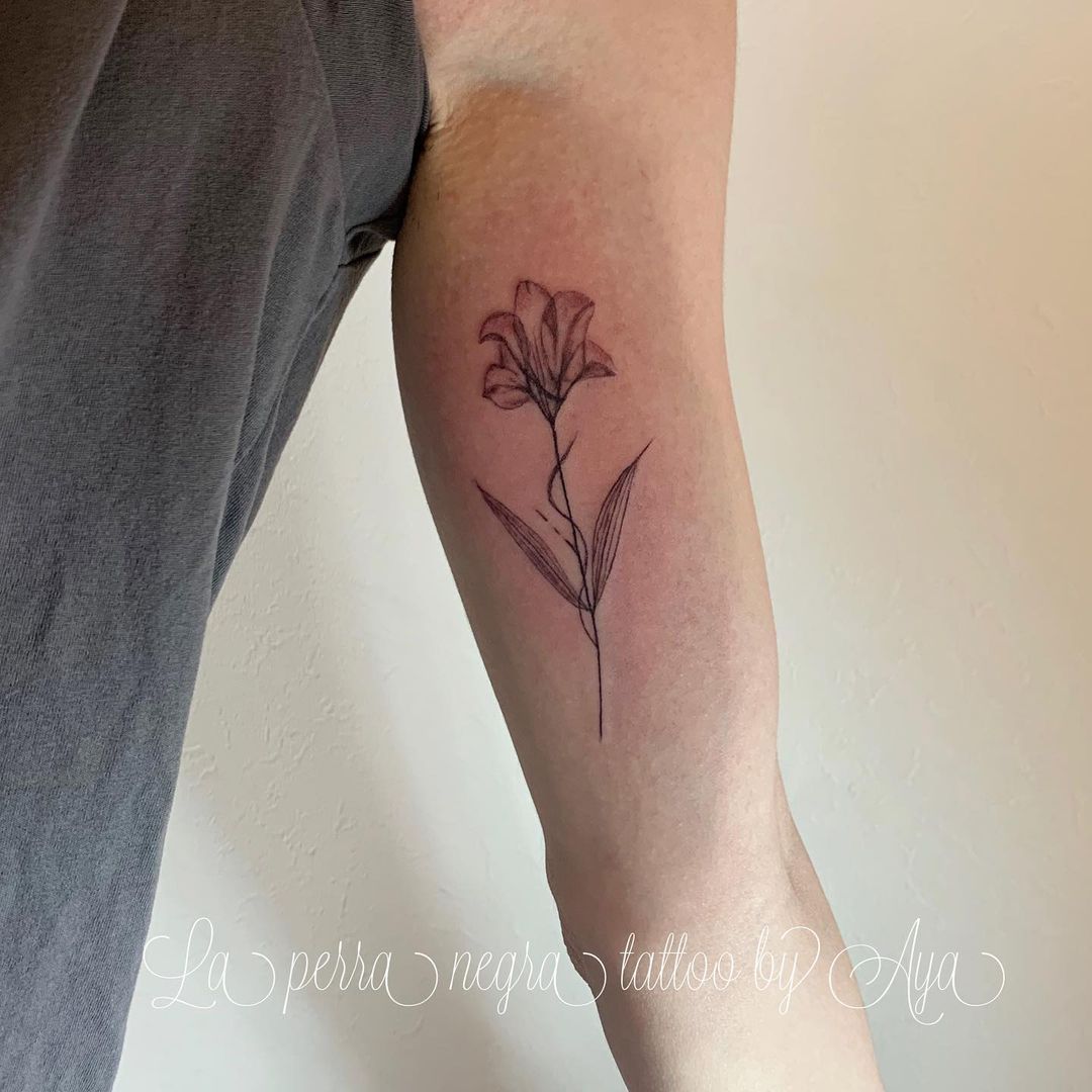 Tokyo Tattoo Studio Flower Tattoos 今日の仕事 Tokyo Tattoo Studio Flower Tattoos 今日の仕事