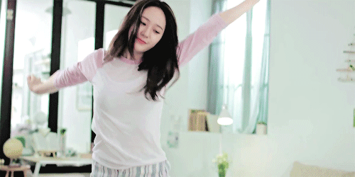 Princess Jung Waking Up From Her Sleep…