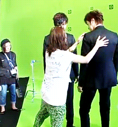  Yunho almost killed an innocent woman (×_×;）         