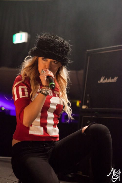 Jenna McDougall - Tonight Alive @ Roundhouse, Sydney 06.09.14