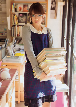 glasses-girl:  西野七瀬 