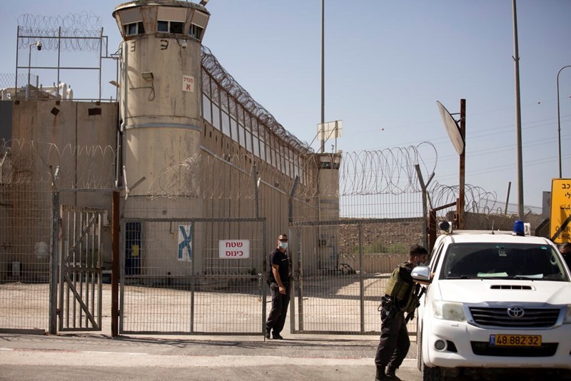 Palestinian prisoners in the crosshairs