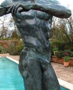 rastatue:  The Swimmer by Ian Rank-Broadley.