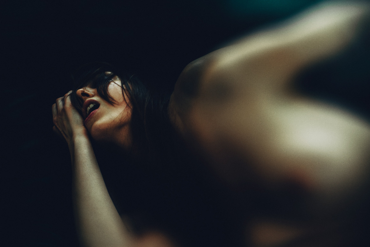 line-be:  Photography by @rovinski 