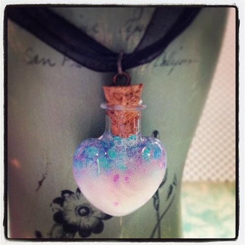 pastel goth faekin for anon pastel goth pink flower headband glow-in-the-dark glass heart bottle nec