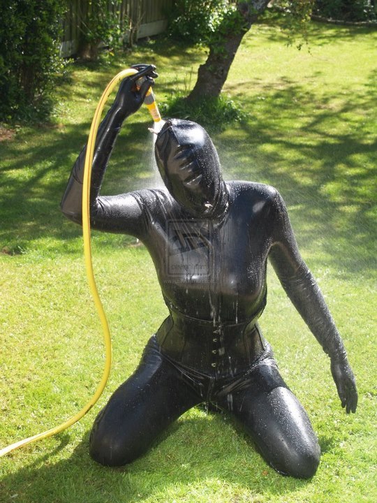 Latex enclosure 69