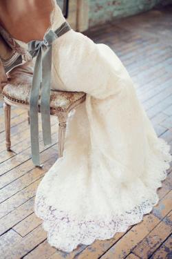 berryworthy:  via Wedding Inspiration : theBERRY