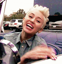 satans-wh0re:  omfg you fucking adorabley beautiful human being.