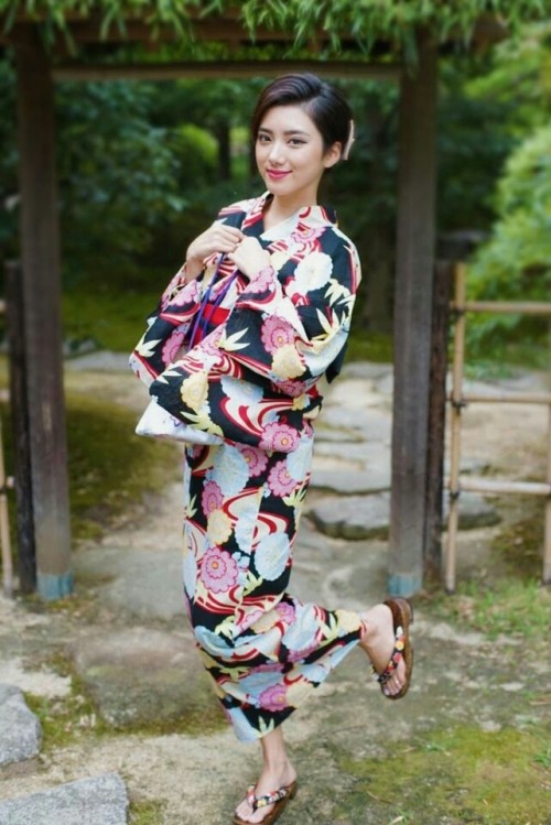 #愛川アヤノ